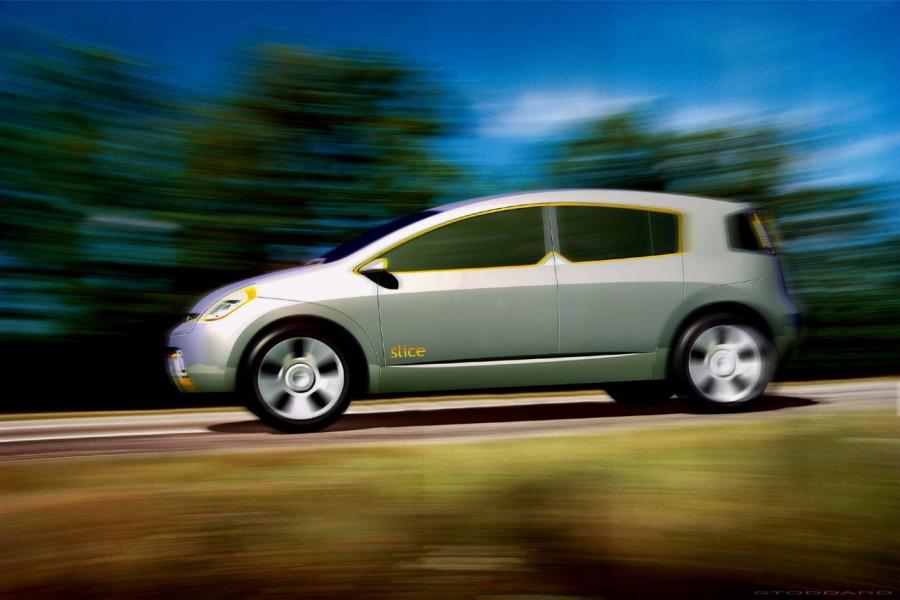  Kia Slice 2004 года  (фото 2 из 16)